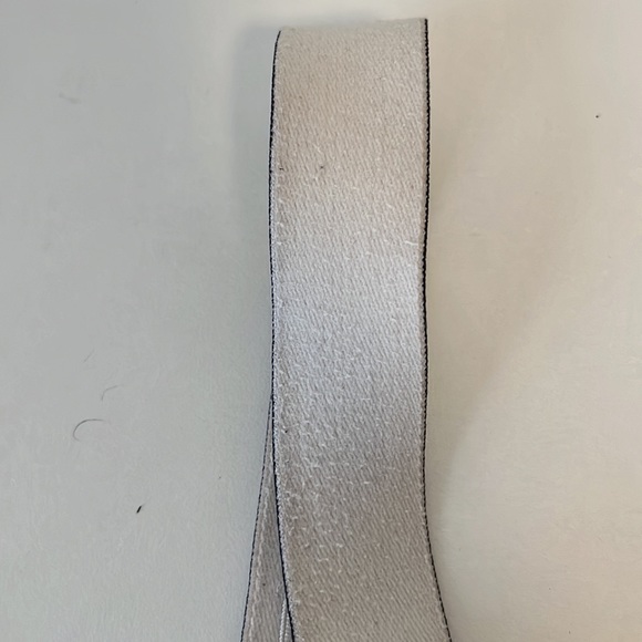 Striped Lululemon adjustable sports  bra size 6 - Picture 8 of 10